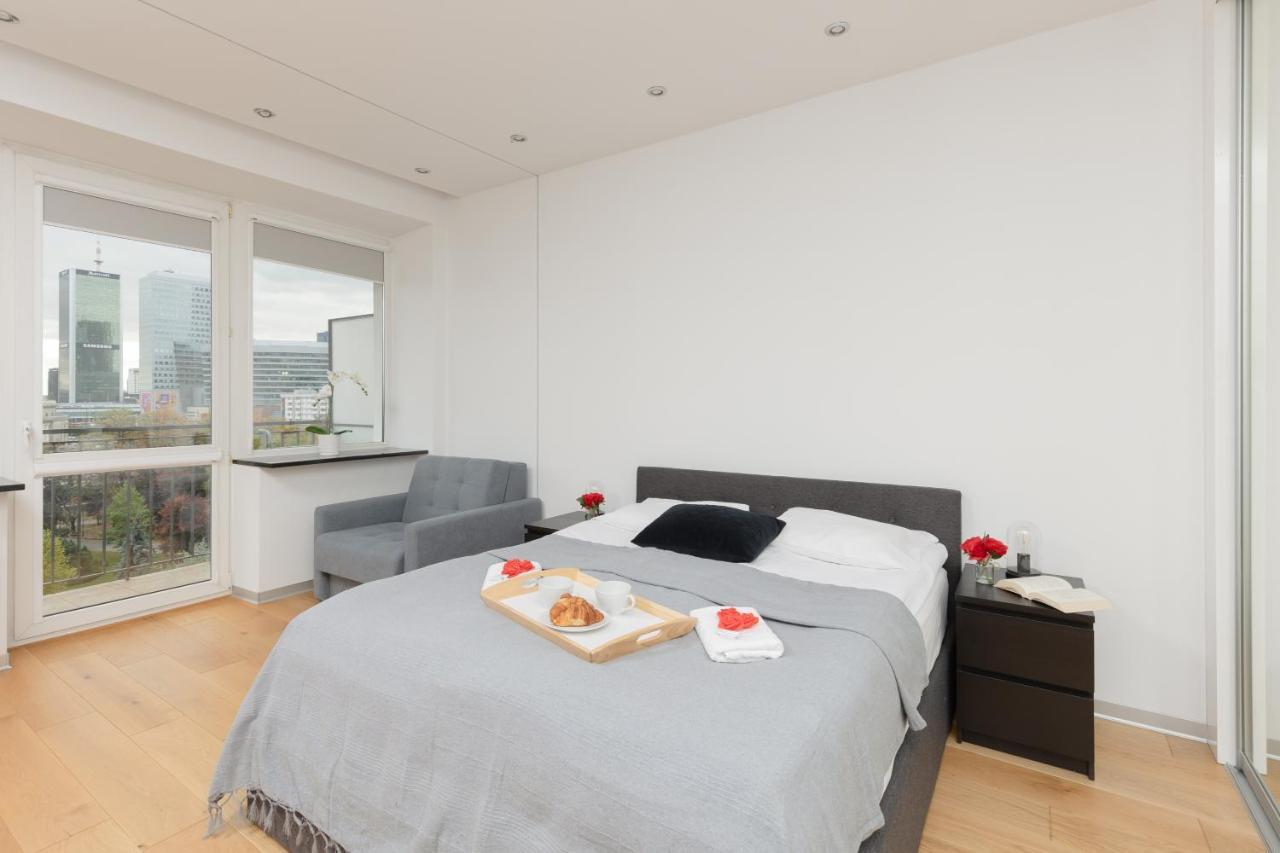Apartments The View By Noclegi Renters ワルシャワ エクステリア 写真
