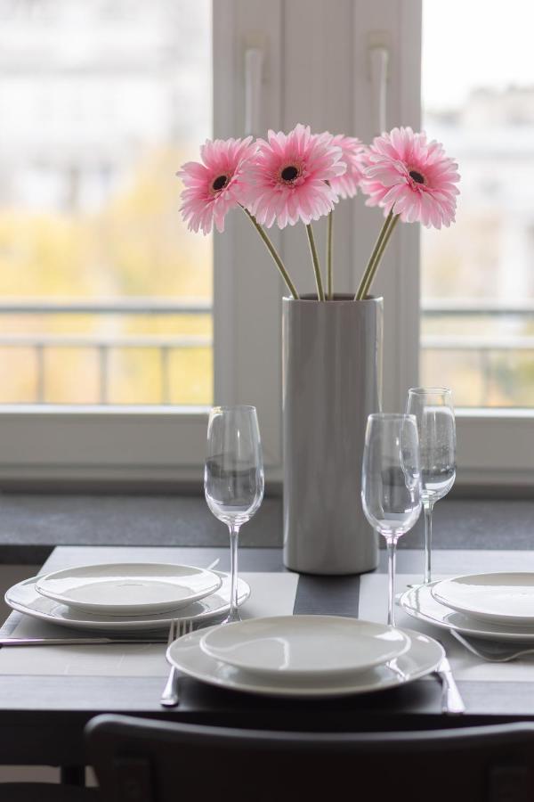 Apartments The View By Noclegi Renters ワルシャワ エクステリア 写真